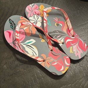 Vera Bradley Flip-flops NWOT